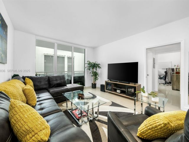 Продажа квартиры #803 - фото 7440879