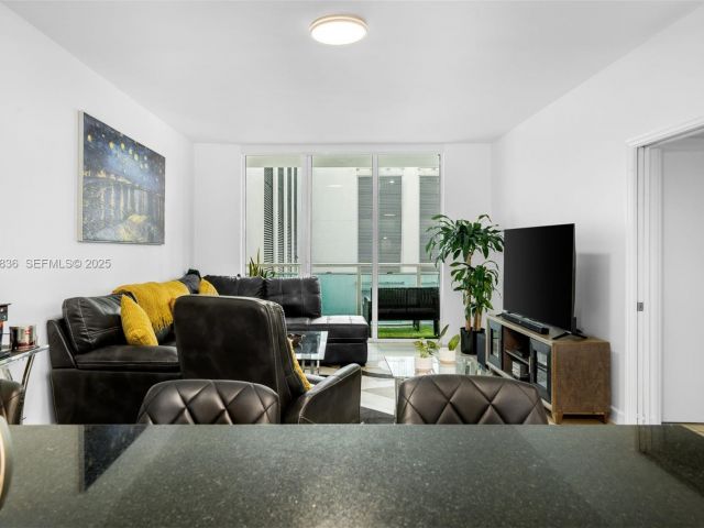 Продажа квартиры #803 - фото 7440885