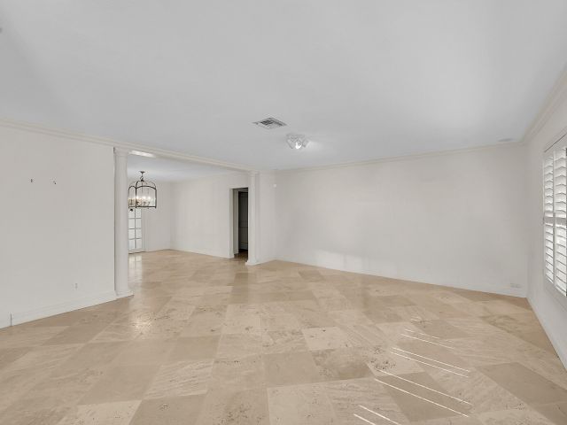 Дом в аренду по адресу 783 Cordova Drive - фото 6862901