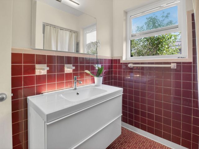 Продажа дома по адресу 215 N Seacrest Circle - фото 6879519