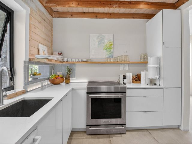 Продажа дома по адресу 215 N Seacrest Circle - фото 6879524