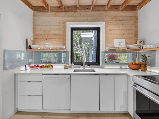 Продажа дома по адресу 215 N Seacrest Circle - фото 6879525