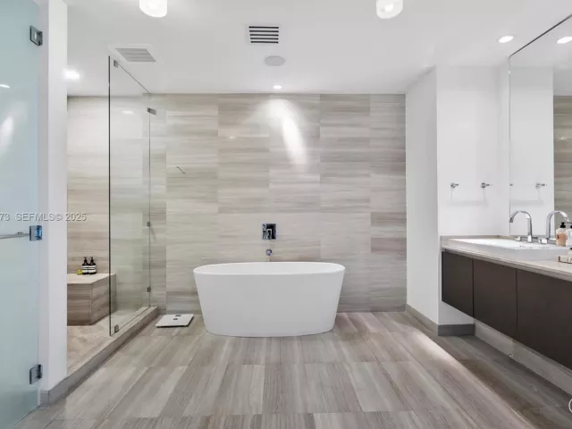 Продажа квартиры #608 - фото 6872786