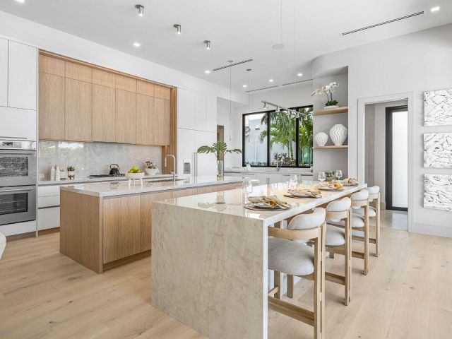 Продажа дома по адресу 2240 Date Palm Road - фото 6862909