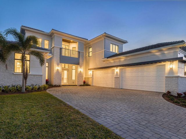 Продажа дома по адресу 2740 NW 69th Street - фото 6864999