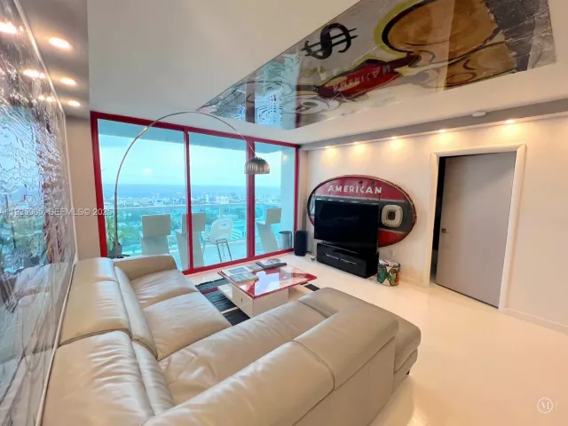 Продажа квартиры #2804 - фото 6863380