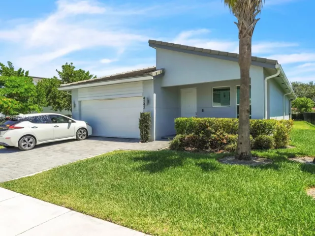 Продажа дома по адресу 4242 Rosa Dr - фото 6870471