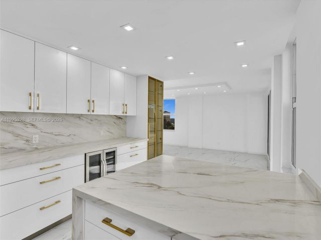 Продажа квартиры #712 - фото 6883181