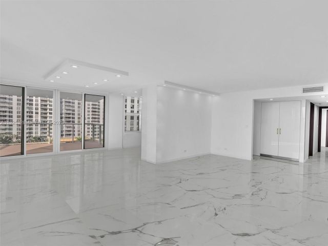 Продажа квартиры #712 - фото 6883187