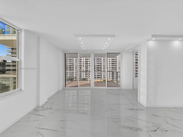 Продажа квартиры #712 - фото 6883188