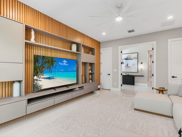 Дом в аренду по адресу 19886 Meadowside Lane - фото 6865014