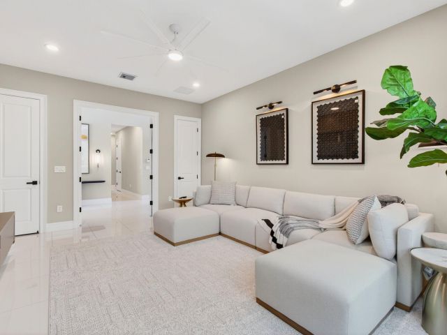 Дом в аренду по адресу 19886 Meadowside Lane - фото 6865015