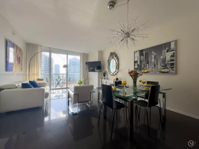 Продажа квартиры #3307 - фото 6867734