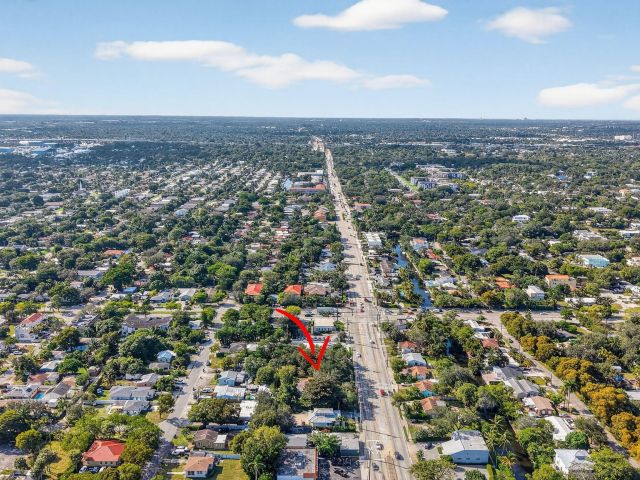 Продажа дома по адресу 314 SW 12th Street - фото 6868905