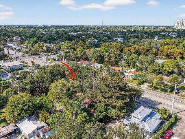 Продажа дома по адресу 314 SW 12th Street - фото 6868914