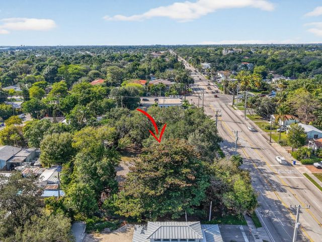 Продажа дома по адресу 314 SW 12th Street - фото 6868915