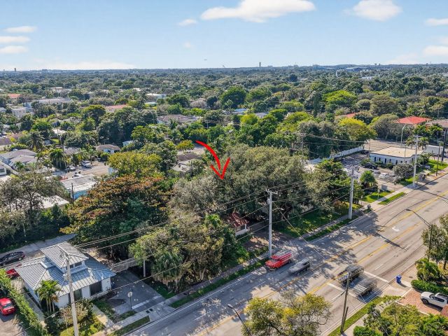 Продажа дома по адресу 314 SW 12th Street - фото 6868916