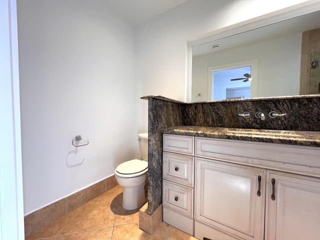 Продажа дома по адресу 21013 Country Creek Drive - фото 6895183