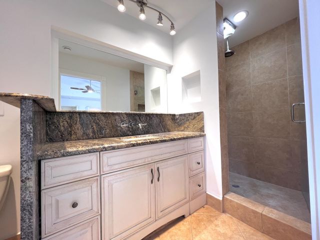 Продажа дома по адресу 21013 Country Creek Drive - фото 6895184