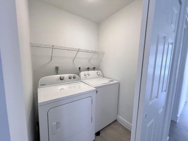 Продажа дома по адресу 21013 Country Creek Drive - фото 6895188