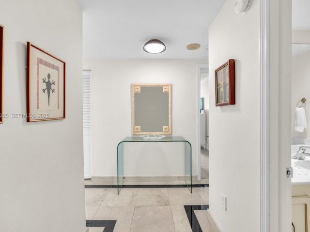 Квартира в аренду номер413 - фото 6864421