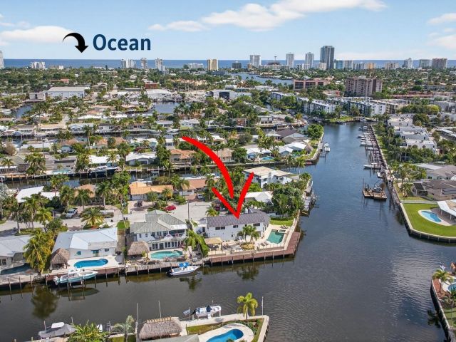 Продажа дома по адресу 491 SE 15th Avenue - фото 6896494