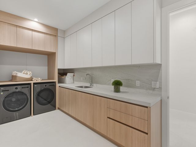 Продажа дома по адресу 334 NE 3rd Street - фото 6865540