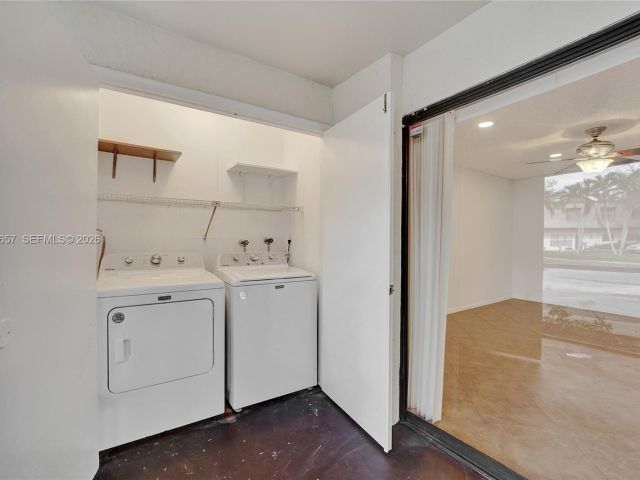 Дом в аренду по адресу 9340 SW 61st Way B - фото 7452804