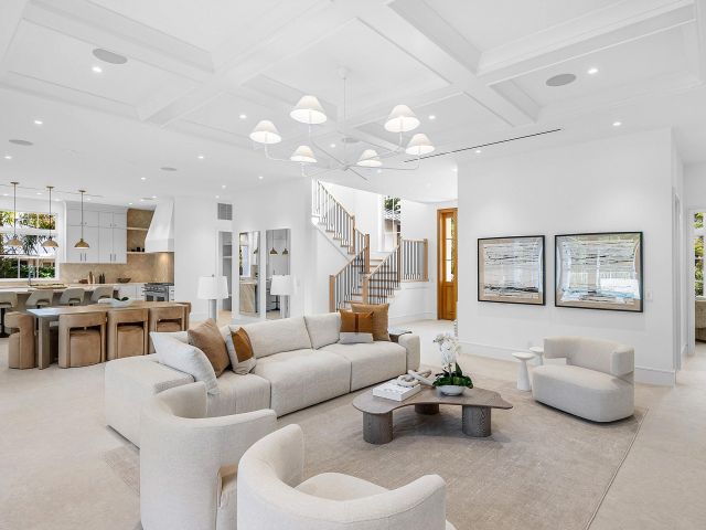 Продажа дома по адресу 1105 Harbor Drive - фото 6888234