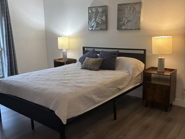 Дом в аренду по адресу 5048 Heatherhill Lane 2 - фото 6894757