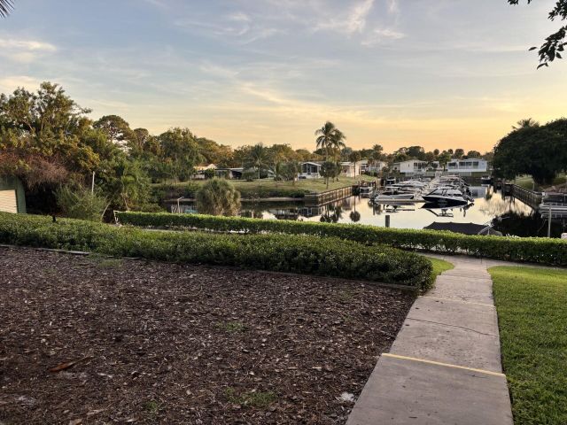 Дом в аренду по адресу 5048 Heatherhill Lane 2 - фото 6894766