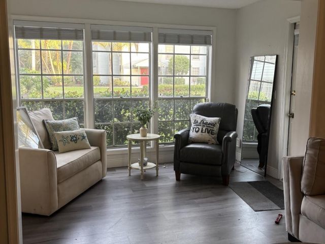 Дом в аренду по адресу 5048 Heatherhill Lane 2 - фото 6894770