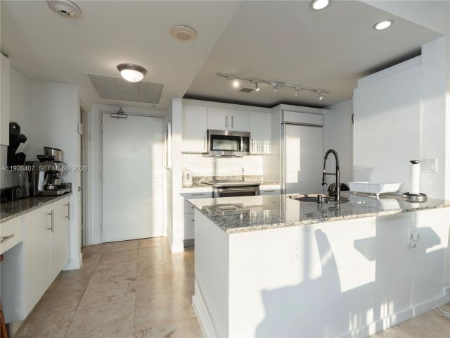 Продажа квартиры #527 - фото 6869075