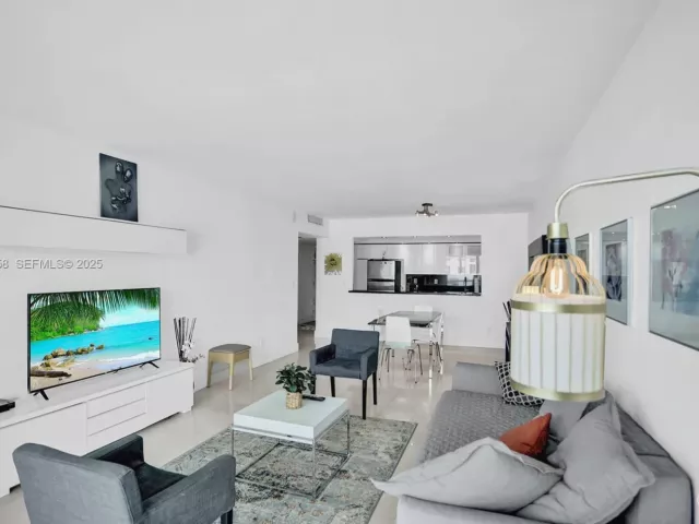 Продажа квартиры #1504 - фото 6869464