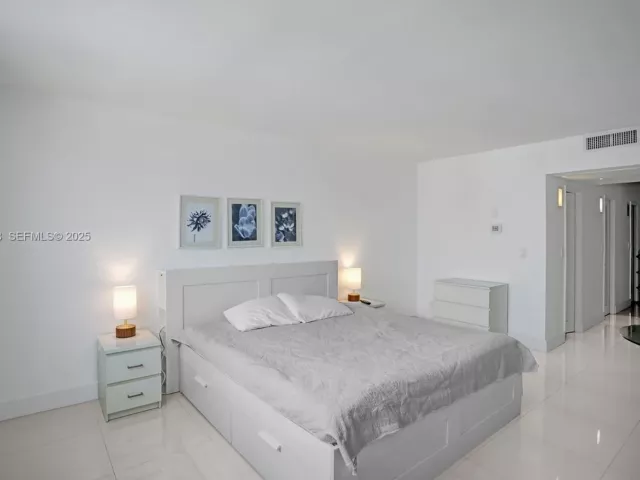 Продажа квартиры #1504 - фото 6869460