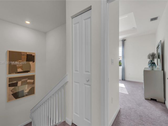 Продажа дома по адресу 12980 SW 233rd Ter - фото 7503871