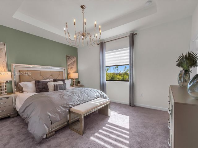 Продажа дома по адресу 12980 SW 233rd Ter - фото 7503872