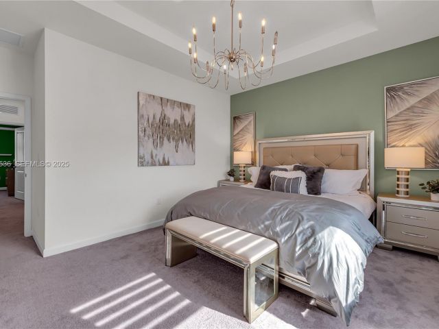 Продажа дома по адресу 12980 SW 233rd Ter - фото 7503873