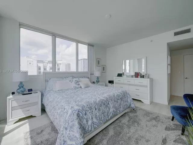 Продажа квартиры #2309 - фото 6869425