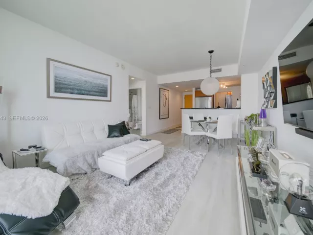 Продажа квартиры #2309 - фото 6869417