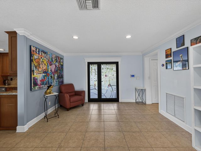 Продажа дома по адресу 1248 SE 8th Street - фото 6909725