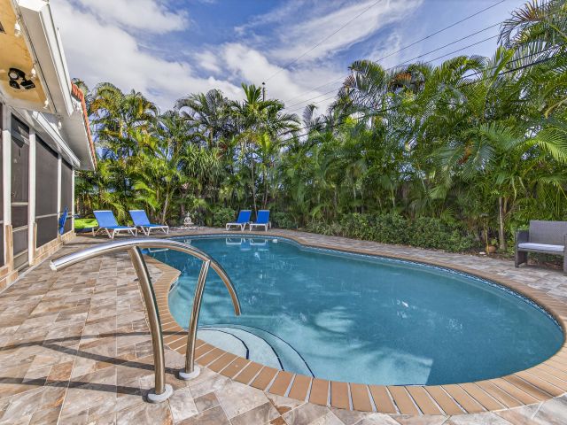 Продажа дома по адресу 1248 SE 8th Street - фото 6909727