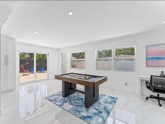 Продажа дома по адресу 1713 NE Ne 7th Terrace NE - фото 6884214