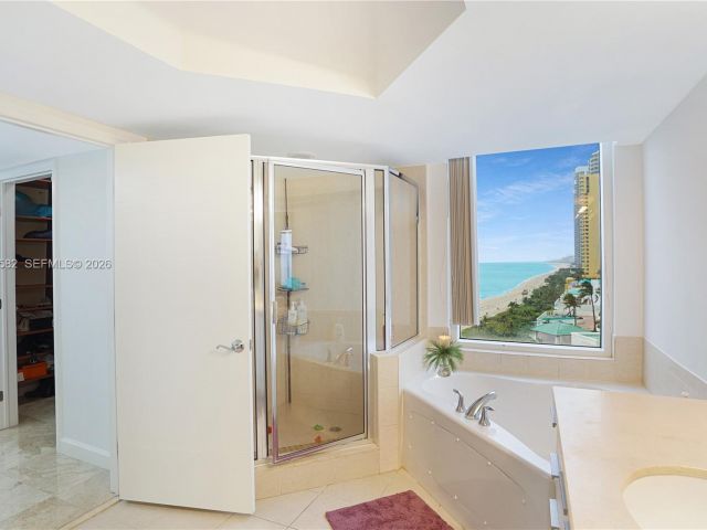 Продажа квартиры #1002 - фото 6869398