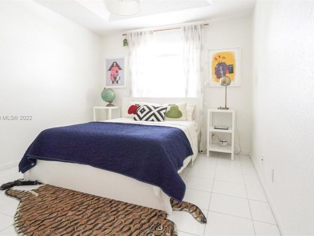 Дом в аренду по адресу 5449 Grande Palm Circle - фото 6869889