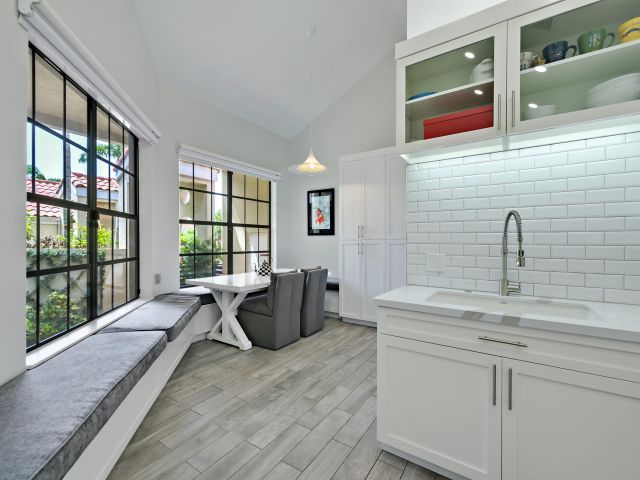 Продажа дома по адресу 7493 Campo Florido - фото 6895155