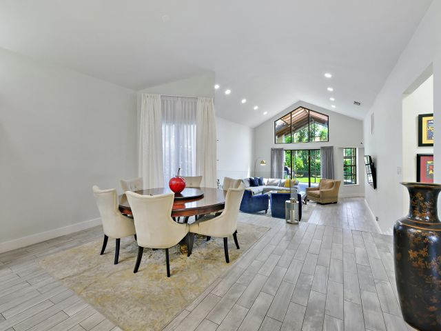 Продажа дома по адресу 7493 Campo Florido - фото 6895162