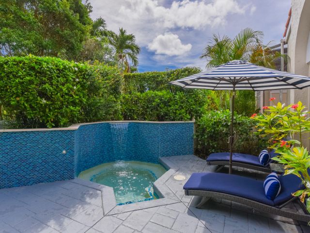 Продажа дома по адресу 7493 Campo Florido - фото 6895168