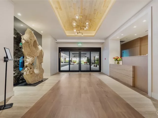 Продажа квартиры #1625 - фото 6871112