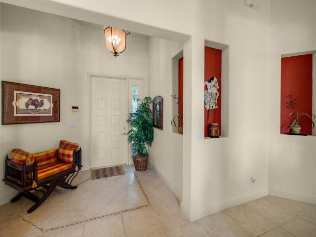 Дом в аренду по адресу 8282 Spyglass Drive - фото 6894259